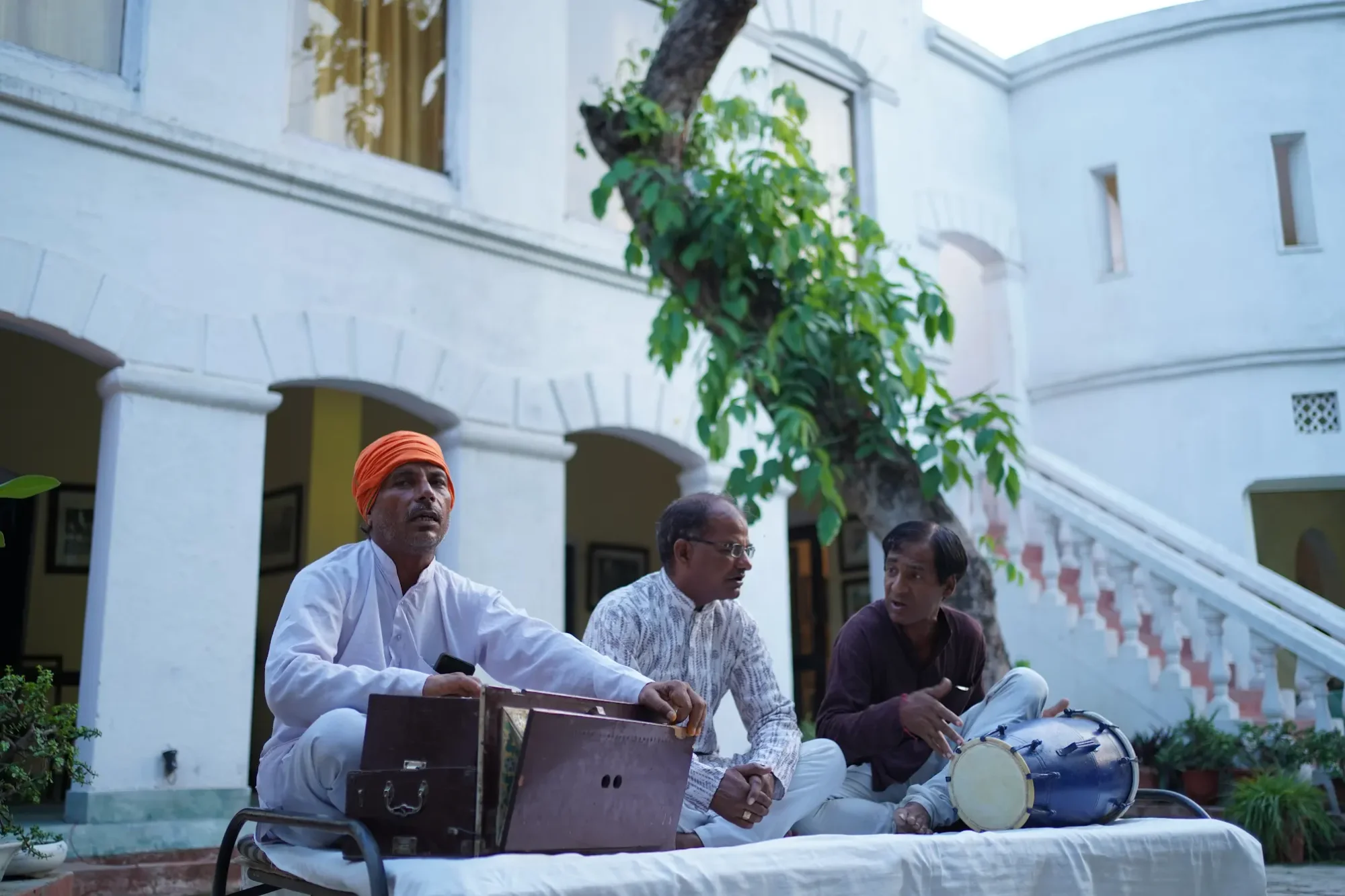 Musicians performing in the courtyard